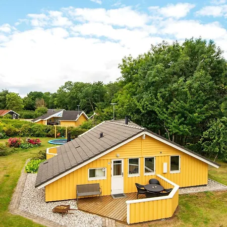 4 Star Holiday Home In Sydals *