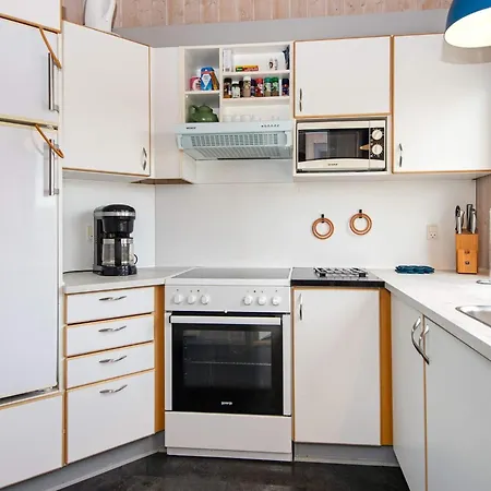 8 Person In Sydals *